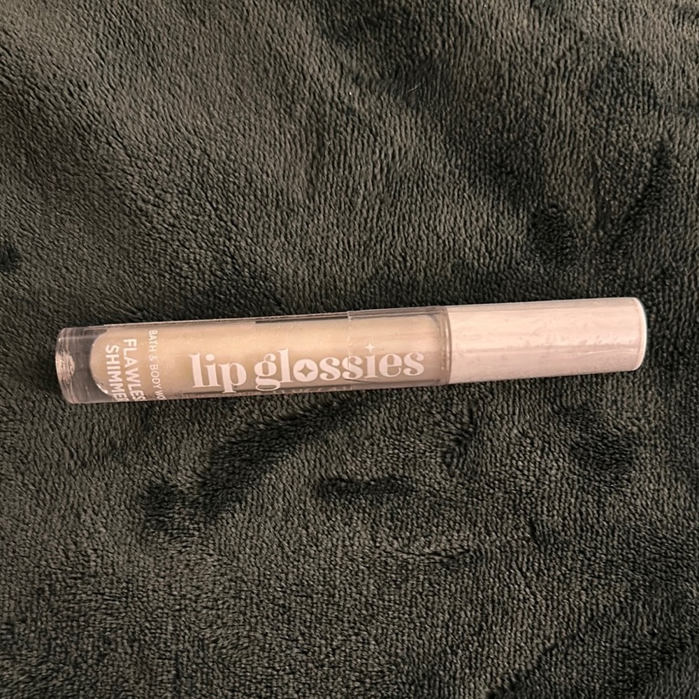 BBW Flawless Shimmer Lip Gloss